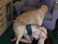 Willing skinny girlfriend lifts her skirt to welcome animal sex while orally pleasuring her man