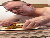 Exposed faggot shiteater Mike Vargo eats a shit mcmuffin