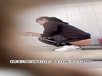 Beautiful women pooping in the toilet 22